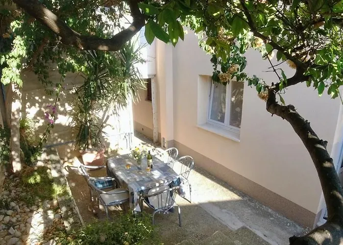 Dolores Apartament *