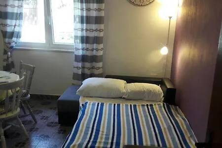 Dolores Apartment